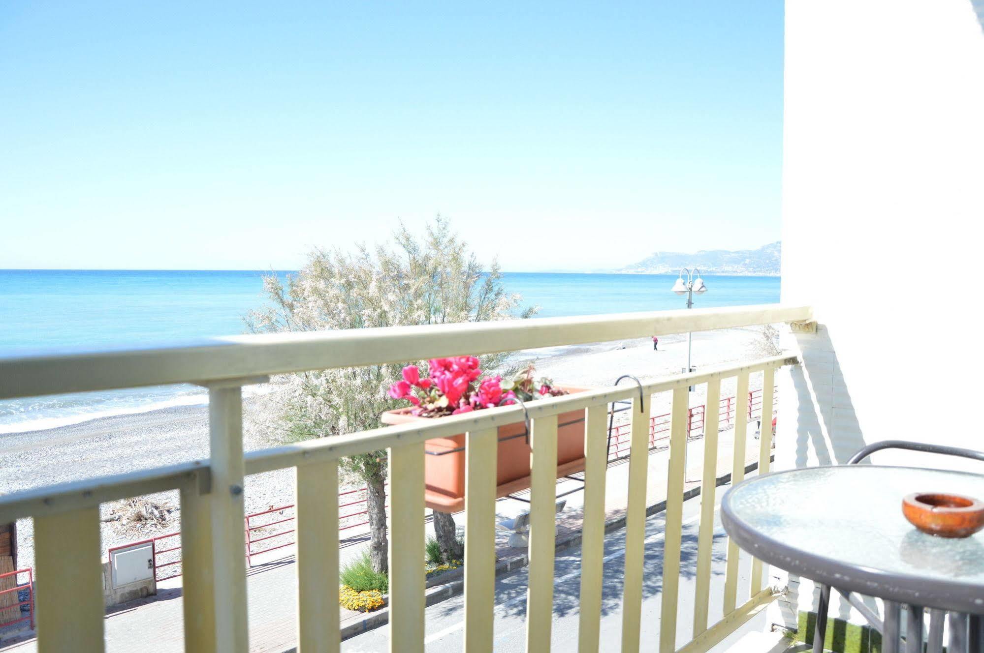 Piccolo Paradiso 3* Bordighera